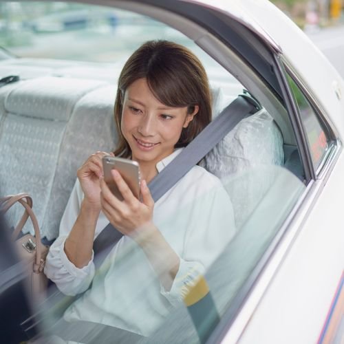 Reliable Gatwick Airport Taxi Service by Express Cars